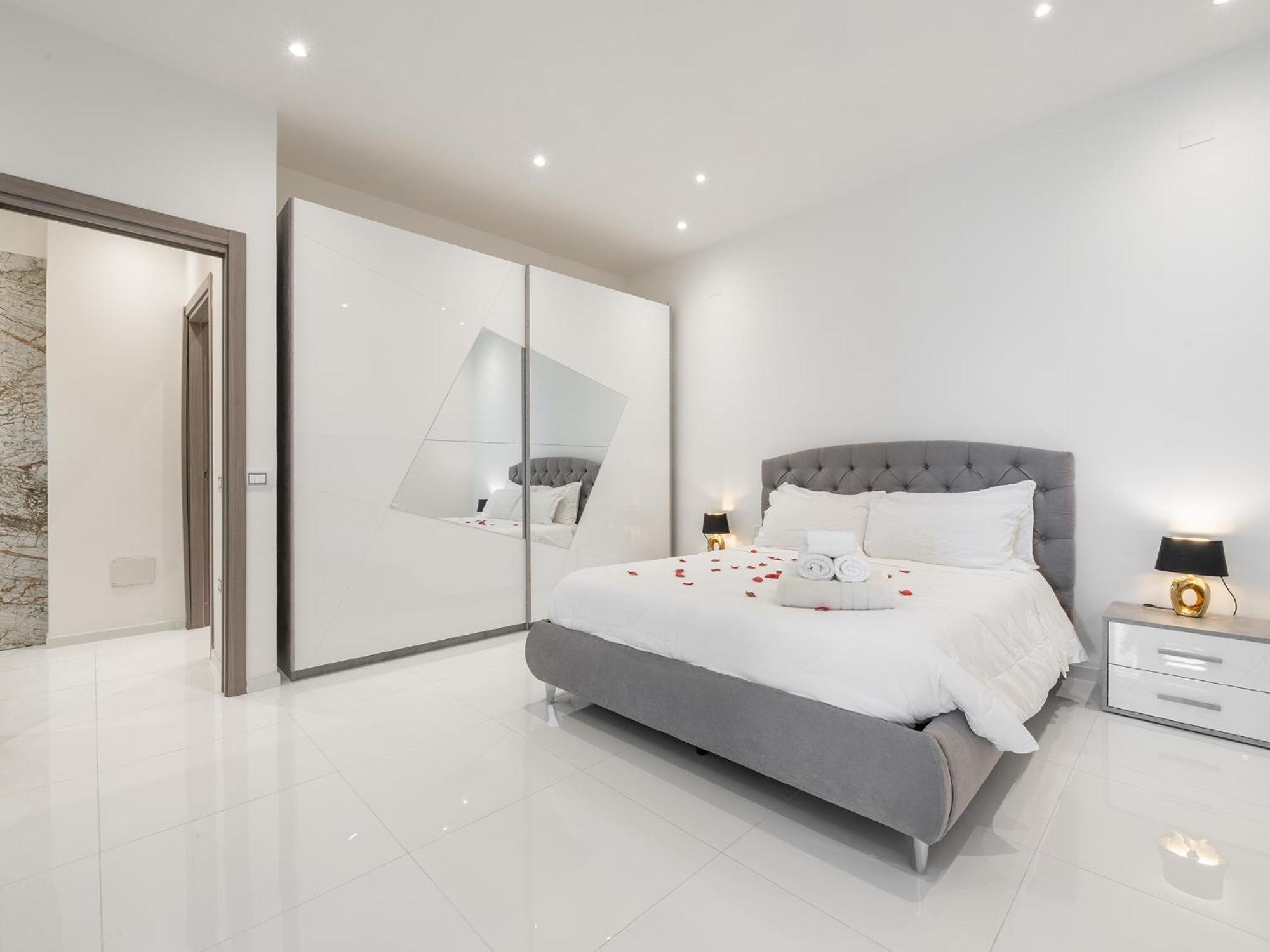 Bellavita Apartments 阿塞米尼 外观 照片