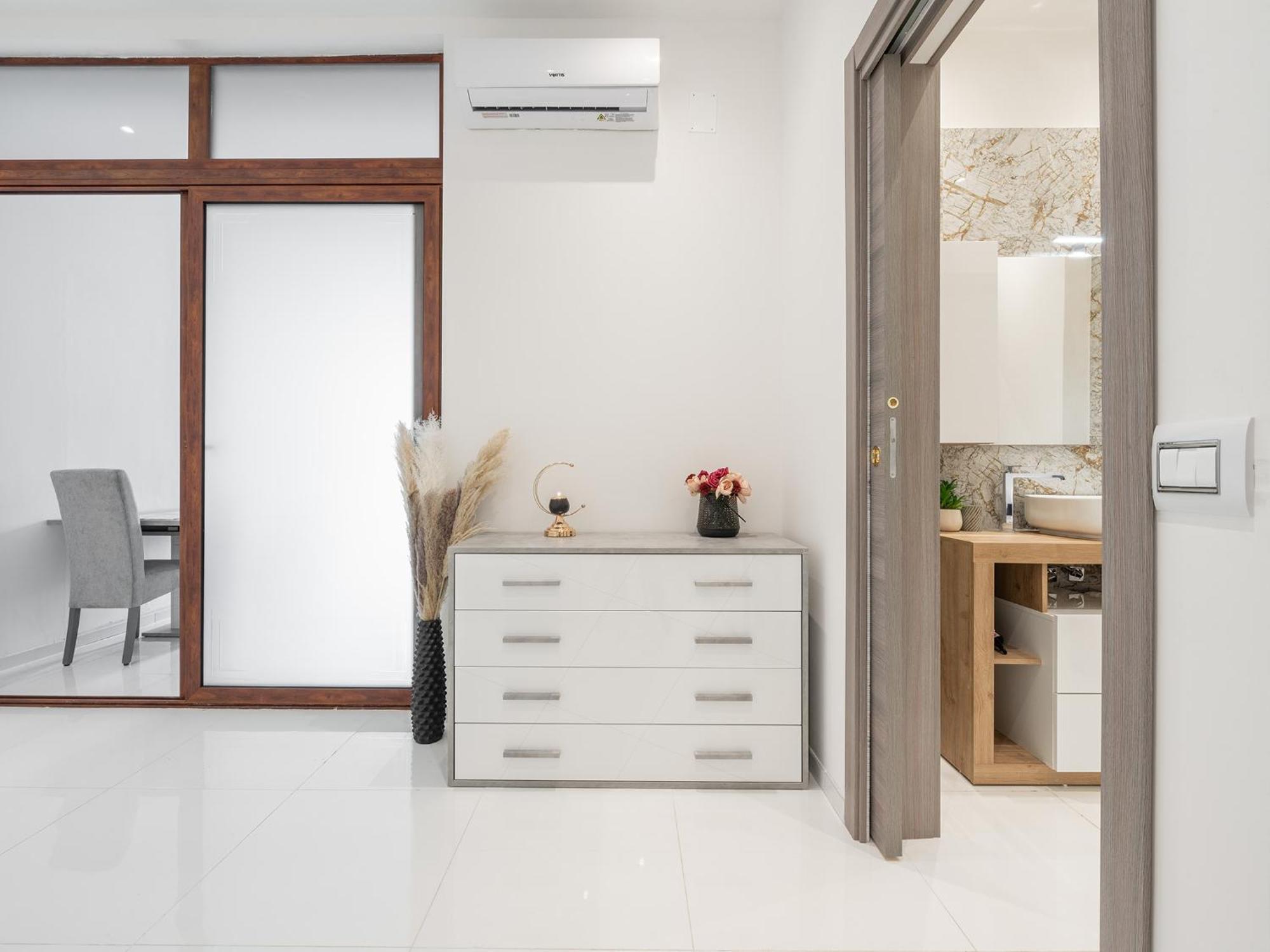 Bellavita Apartments 阿塞米尼 外观 照片